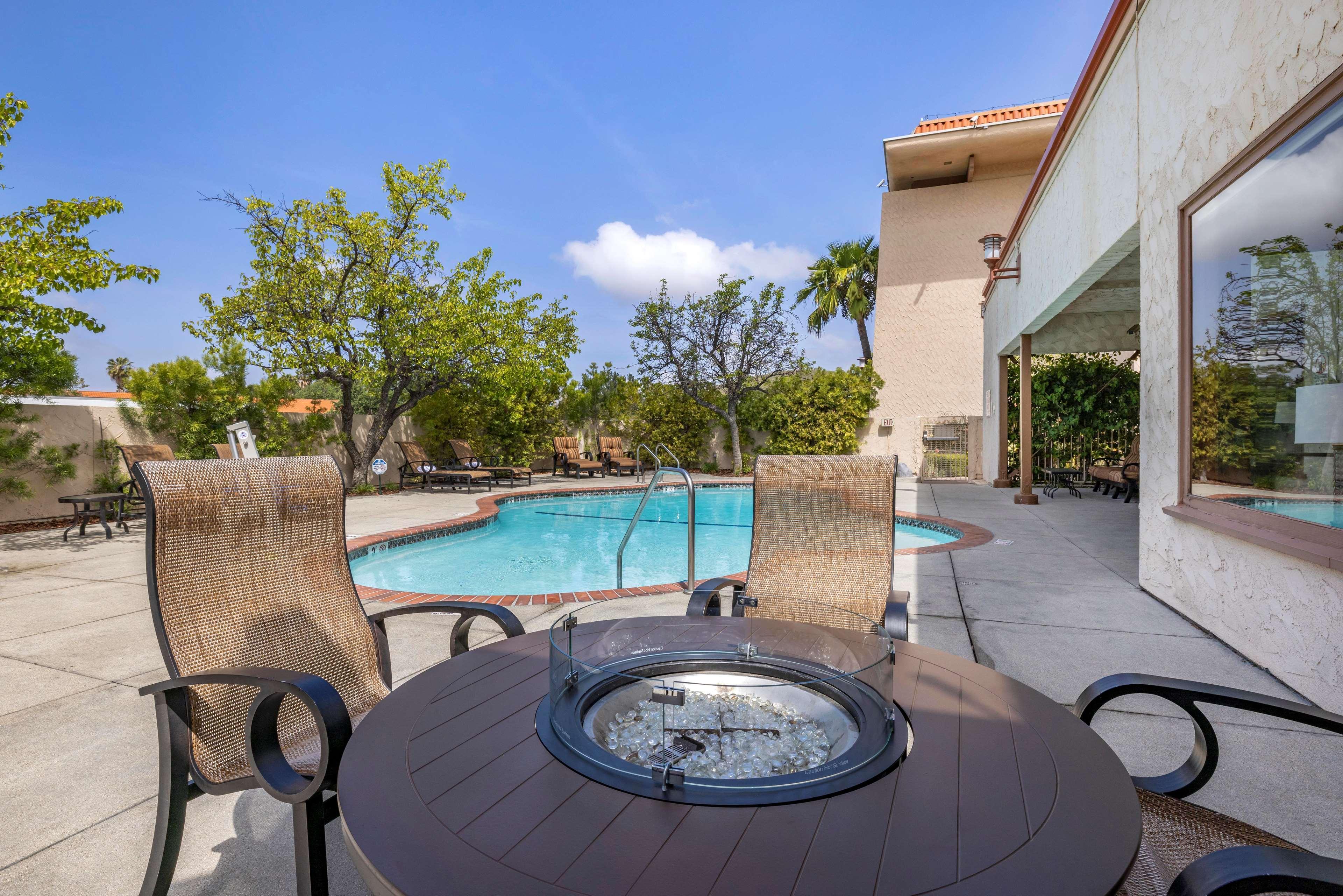 Best Western Plus Thousand Oaks Inn Eksteriør bilde