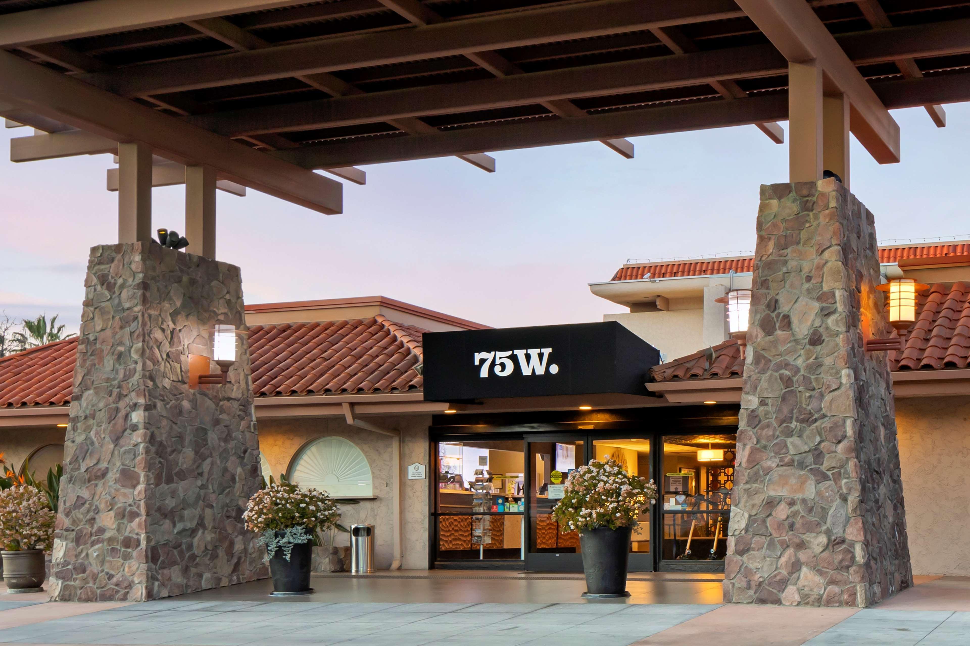Best Western Plus Thousand Oaks Inn Eksteriør bilde